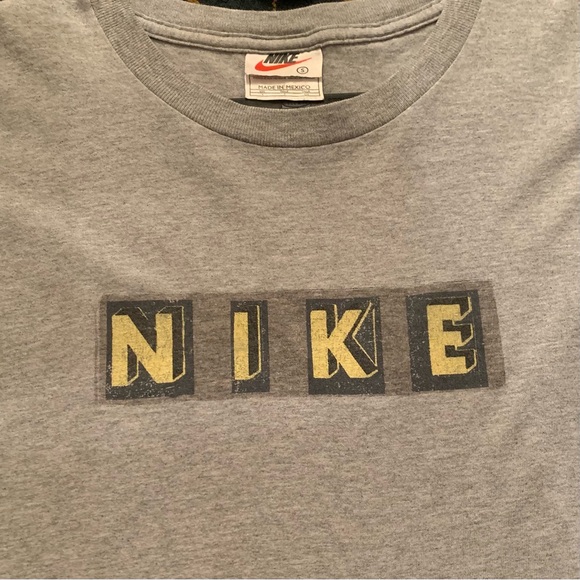 VINTAGE 90s NIKE SPELLOUT CHEST BOX LOGO GRAPHIC SHORT SLEEVE T-SHIRT SIZE SMALL - Picture 2 of 8